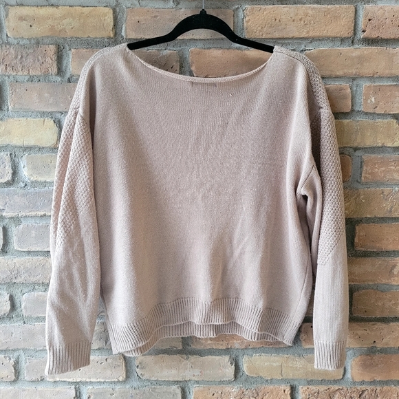 Loose v-neck sweater - Picture 2 of 2